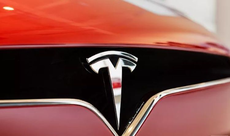 1551503052807063816.jpeg 特斯拉文章.jpeg