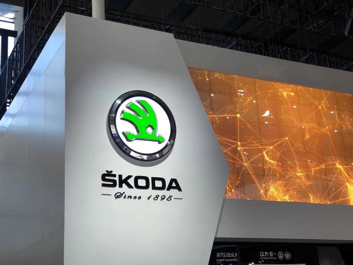 微信图片_20191205180905.jpg