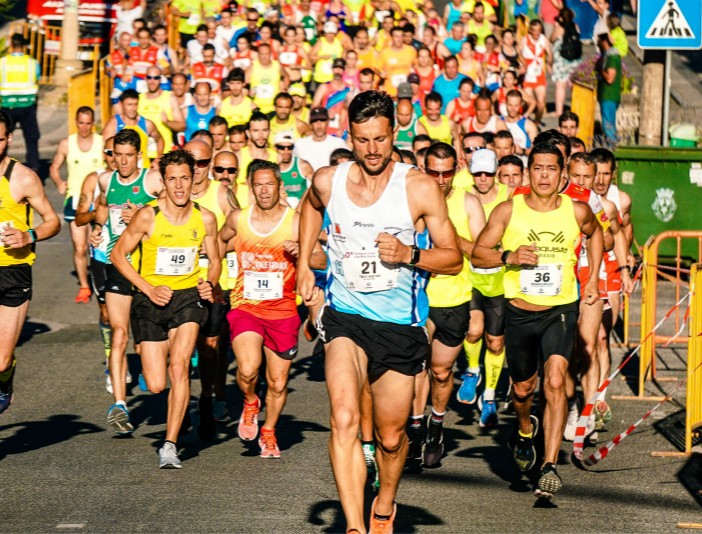 people-running-2461982_meitu_5.jpg