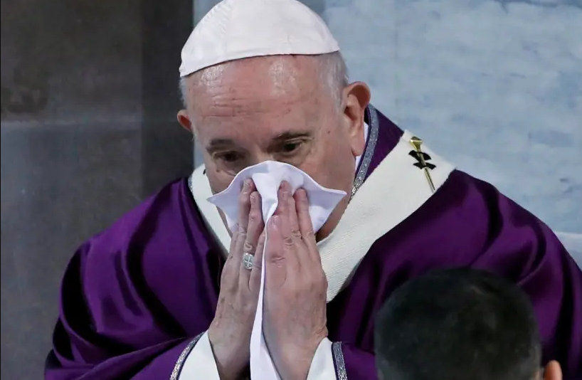 弗朗西斯教皇参加2020年2月26日在意大利罗马举行的阿什星期三举行的it悔游行.png