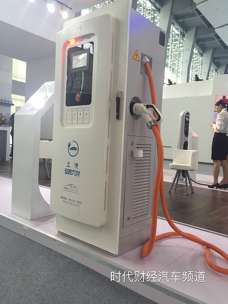 1479529646924022702.jpg 97253612433007106.jpg